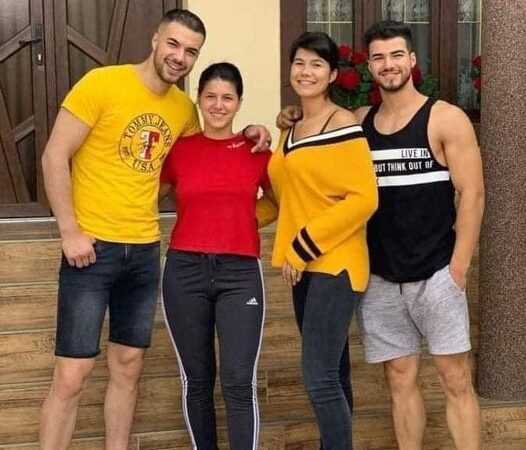 Câți bani câștigă sora lui Culiță de la Survivor Geta vinde brânză la piaţă în oraşul Haţeg