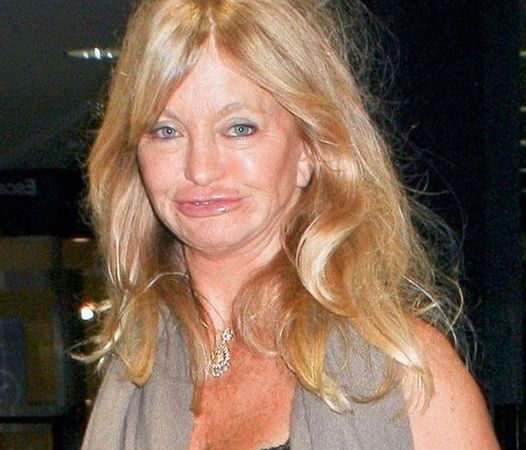 Cum arată acum Goldie Hawn fata cu zâmbet de aur. Operațiile estetice au transformat-o total