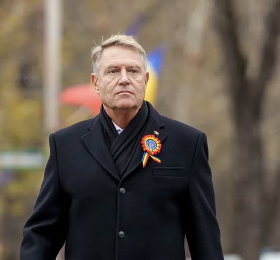 Unde a fost văzut Klaus Iohannis după ce a devenit șomer. Prima apariție în public după ce a demisionat din funcția de șef de stat